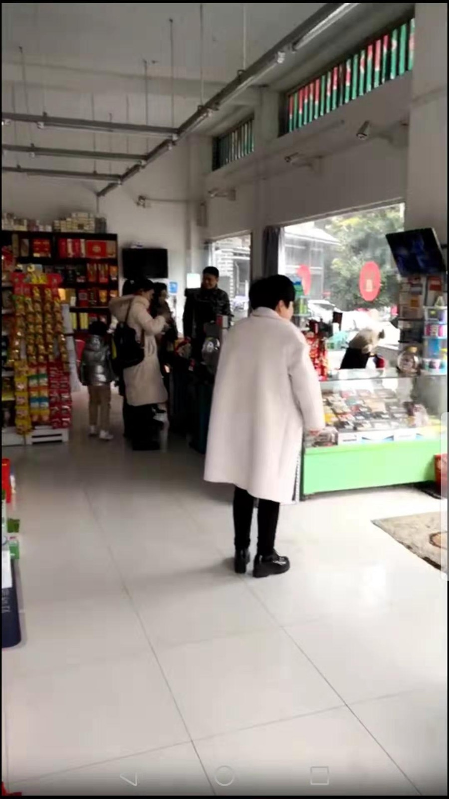 水云间商铺出租，期待看好城西江边发展的你