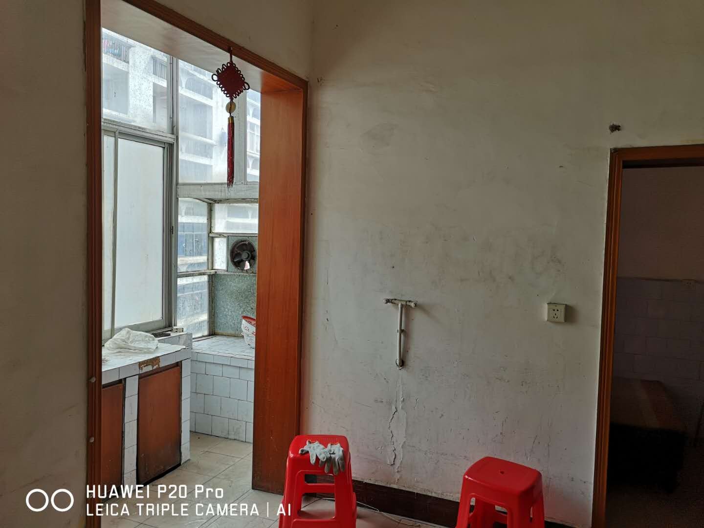 靠近实验高中厅室房