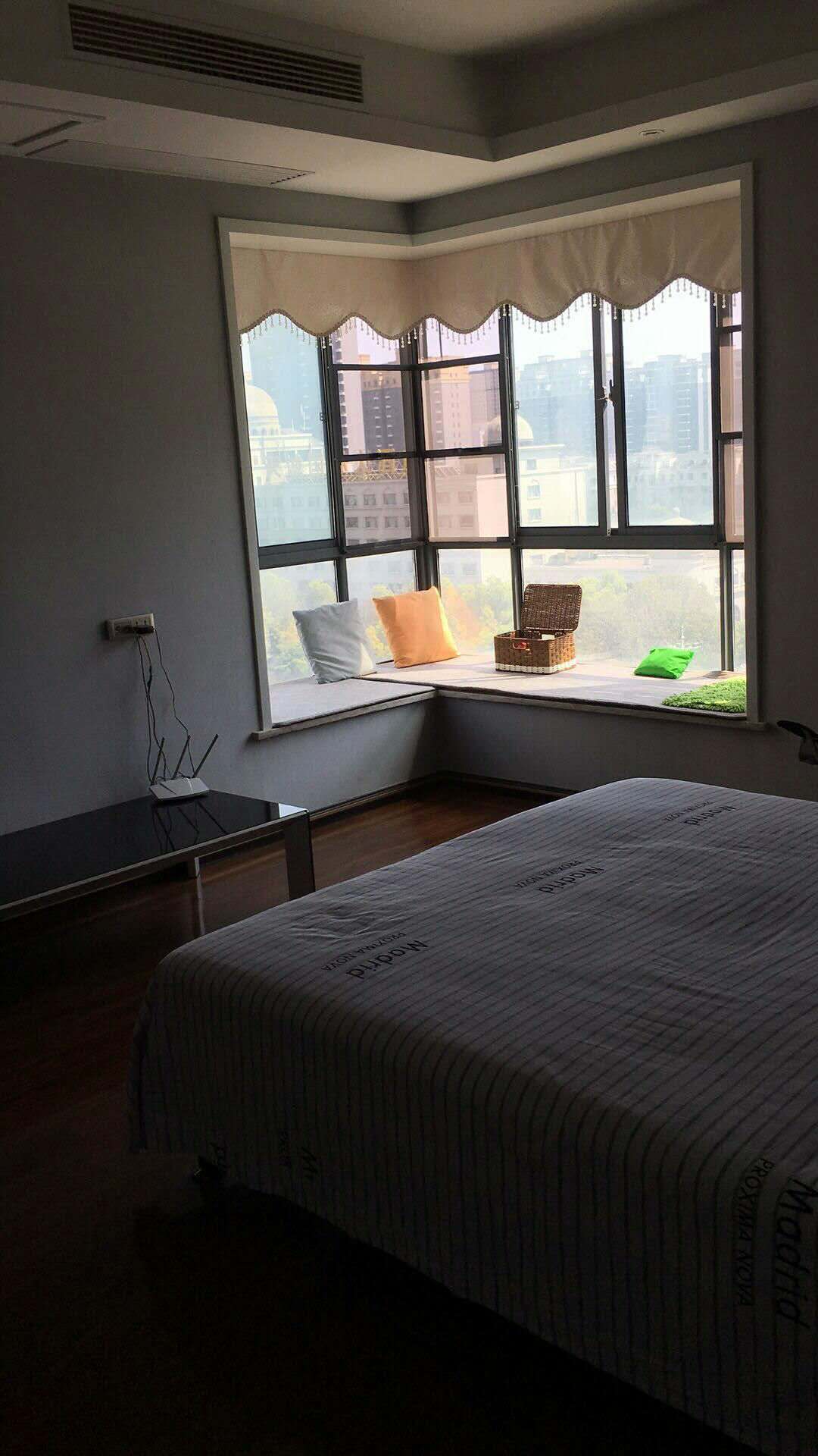 城南忆美国际公馆精装新房好楼层性价比高证满两