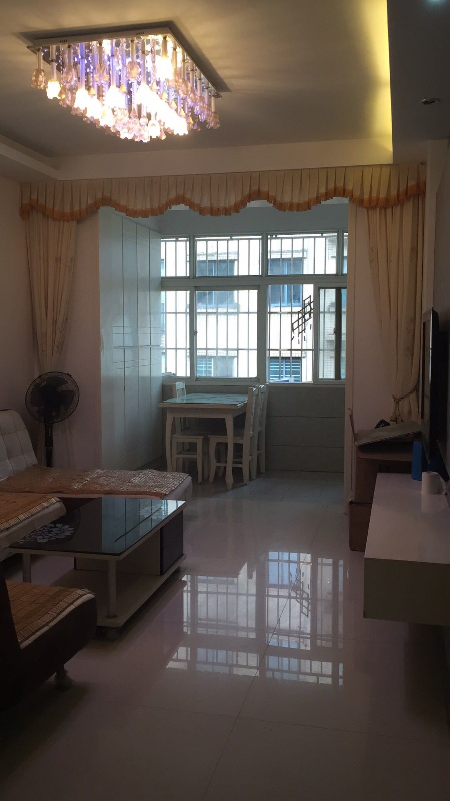 汉江高中旁两房两厅出租