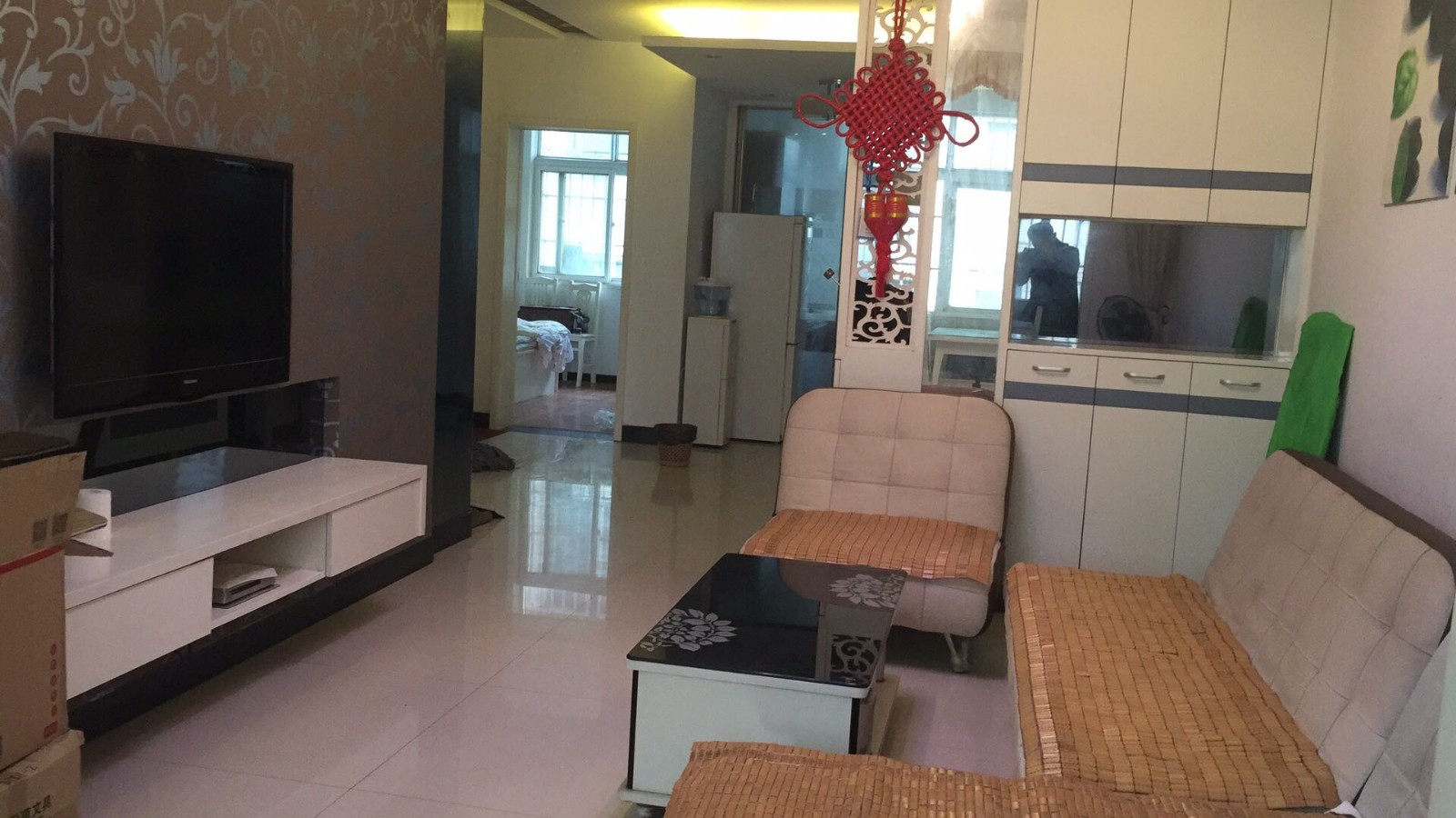 汉江高中旁两房两厅出租