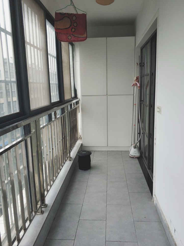 临江雅苑 江景 精装修2房 出售