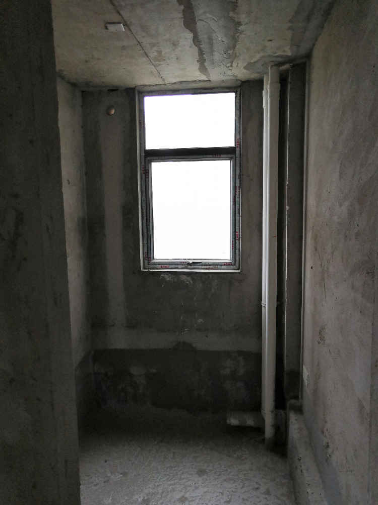 3室2厅2为一入户花园，可以改4室