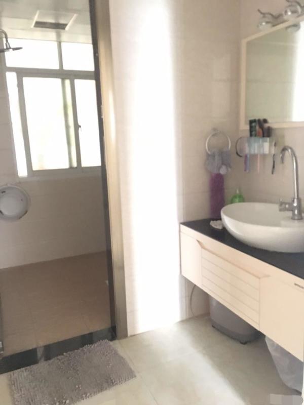 新城一号好楼层精装现房证件满两年拎包入住