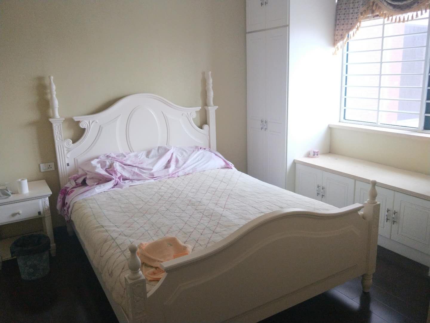 时代广场豪装大三房中间楼层证件满两年只卖毛坯价