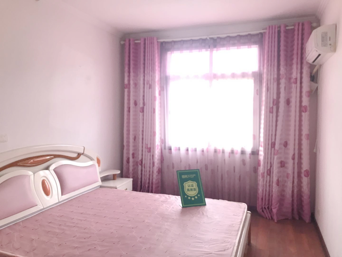 旺福园交通路商城附近大四房拎包入住诚意出售