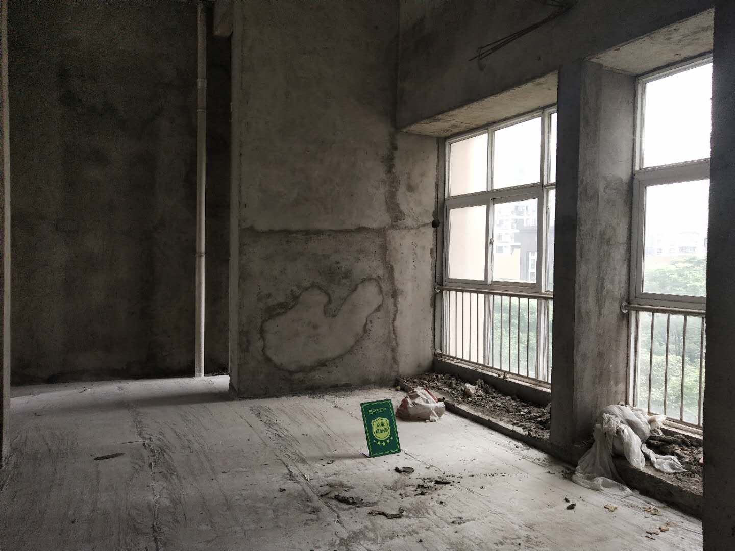 圣淘沙小区三中实验  房 南北通透前后无挡