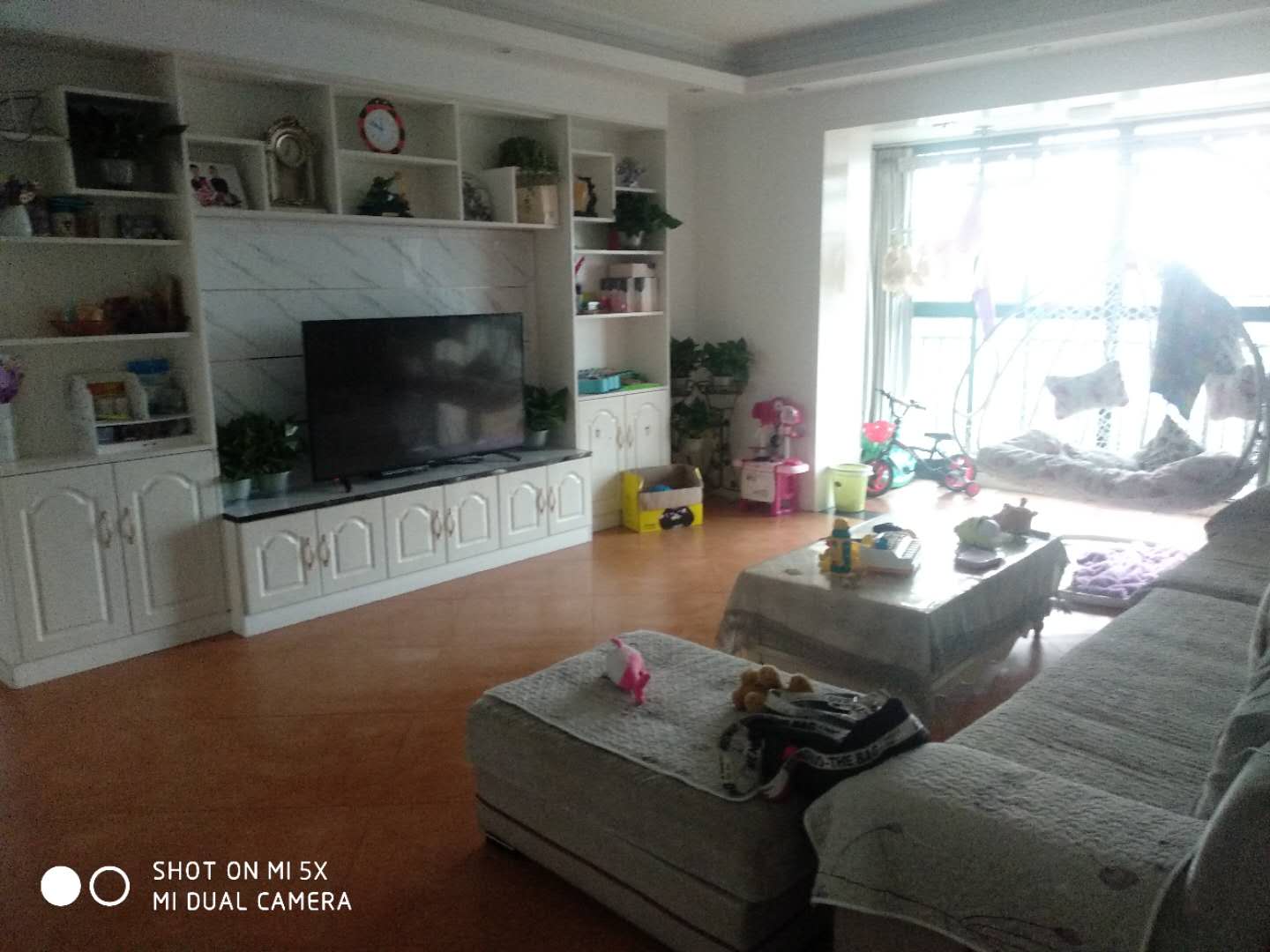 新城壹号新出装修大四房地段好单价只要6400证满2速看哦