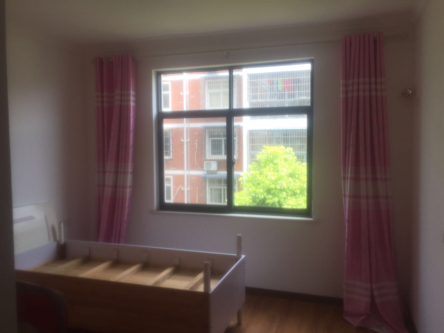 新人民医院附近陪读房