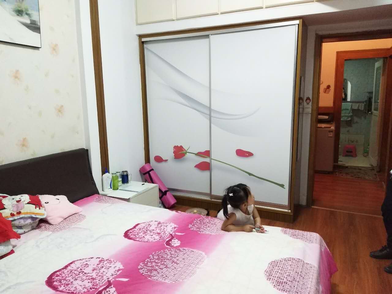 盐业公司宿舍楼地段好可拎包即住