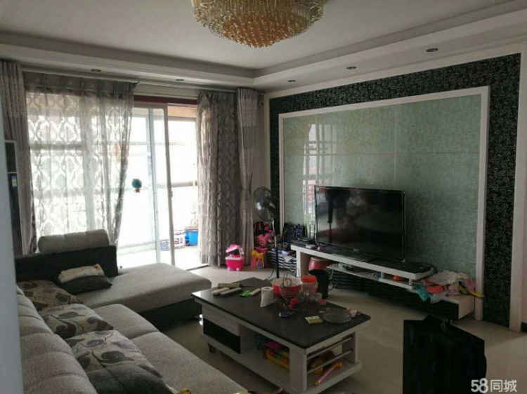 城西绿地华庭精装房,家电齐全.拎包入住