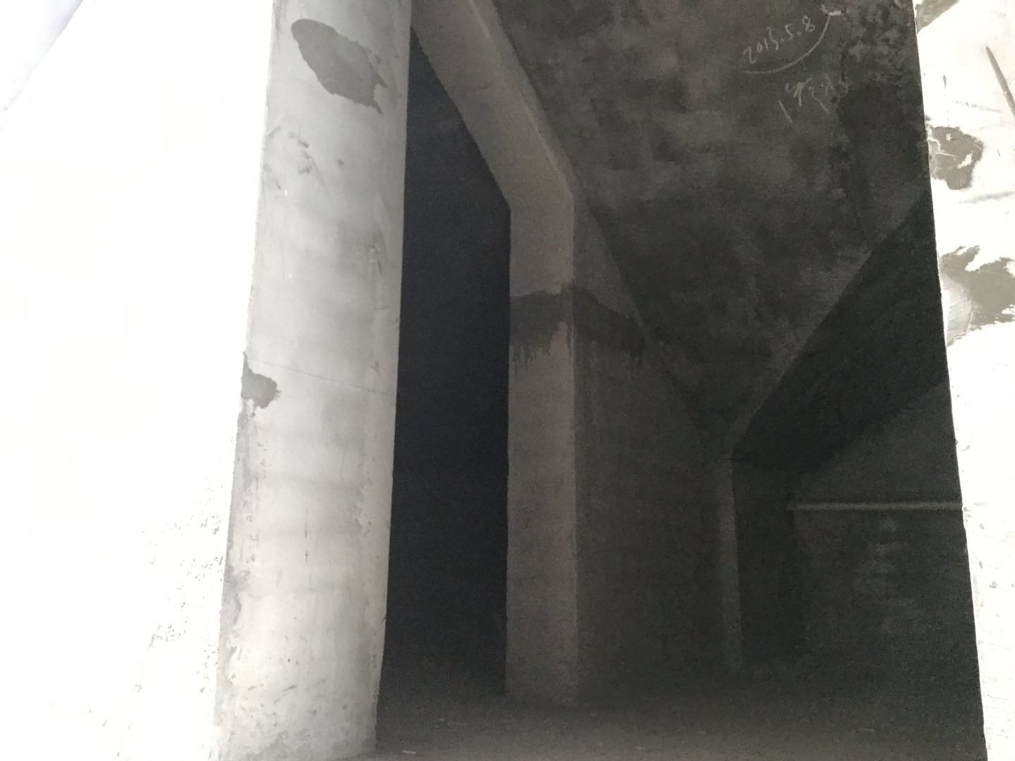 绿地华庭鹿城天然氧吧复式楼毛坯证满两年南北通透诚意出售