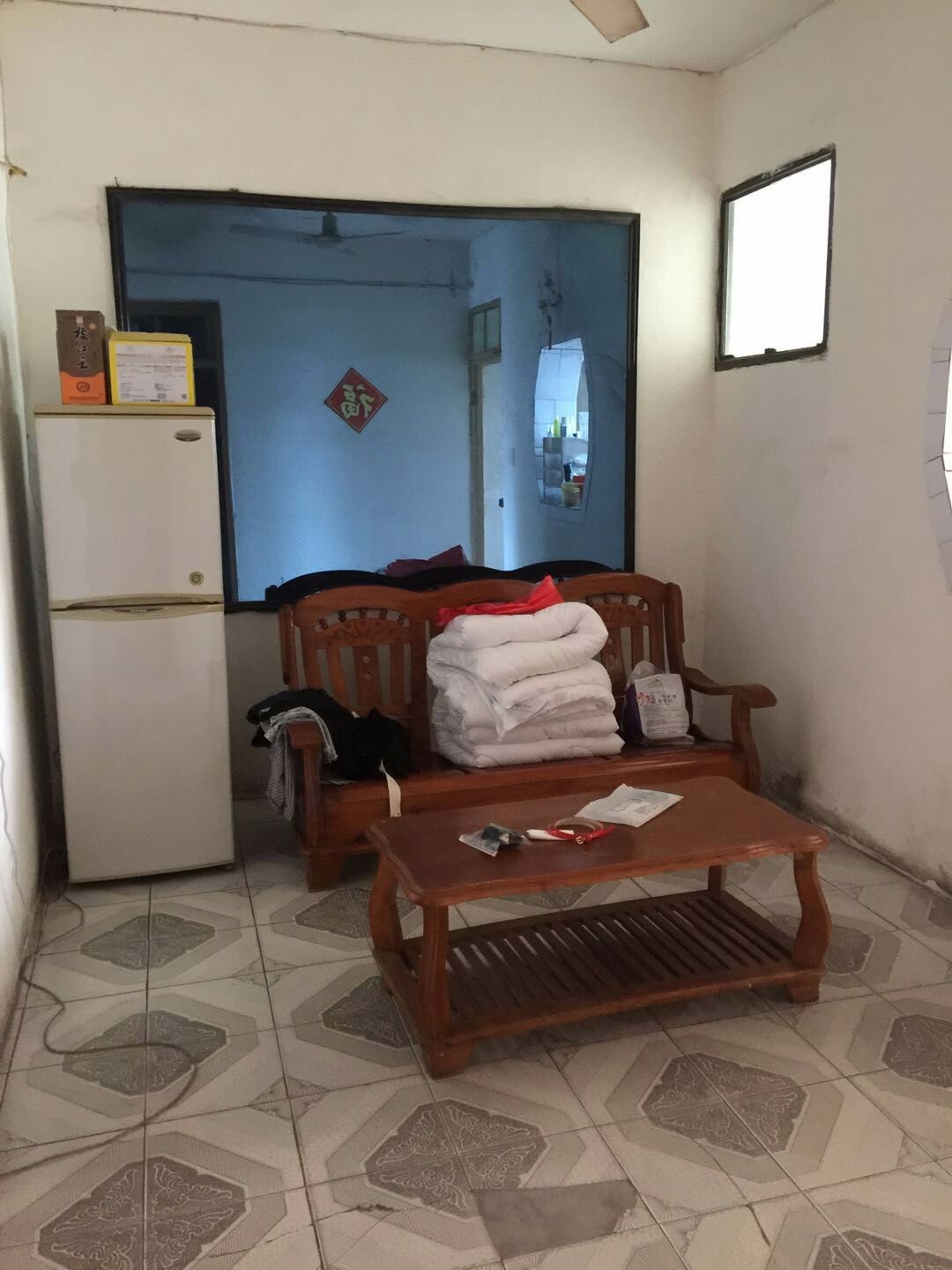 交通路农工商房子低价出售