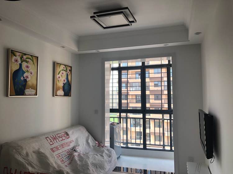 荣怀新房小户精装南北通透双阳台