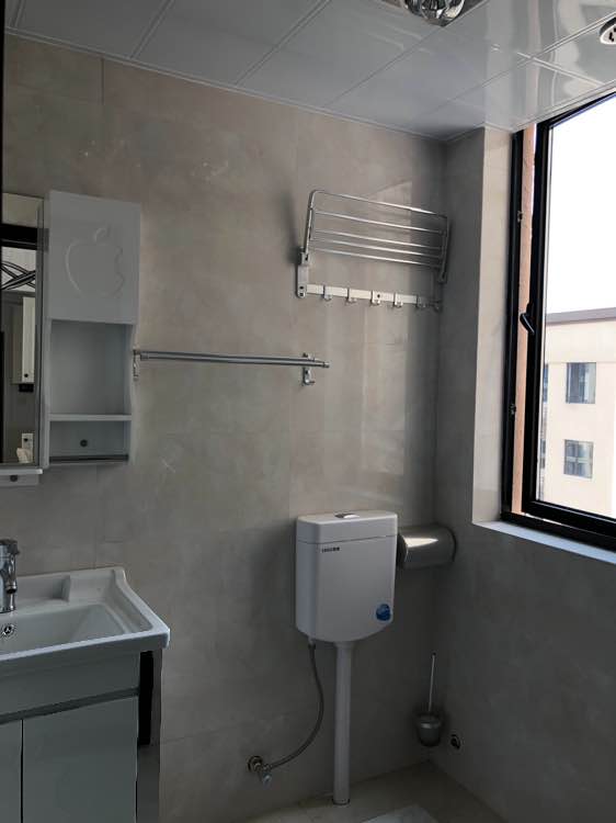 荣怀新房小户精装南北通透双阳台