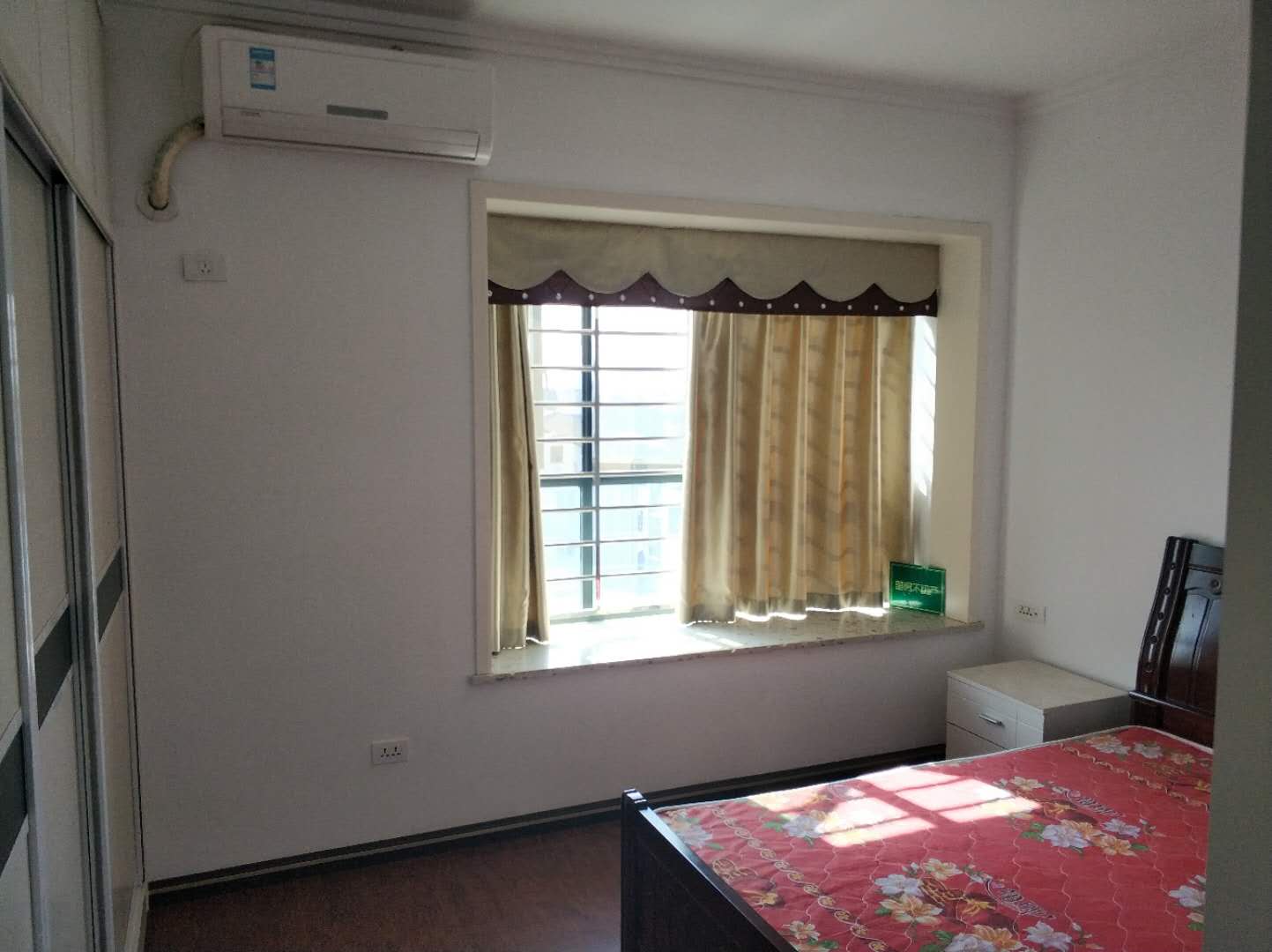 商城附近电梯2房大兴公馆地段好电梯好楼层老证