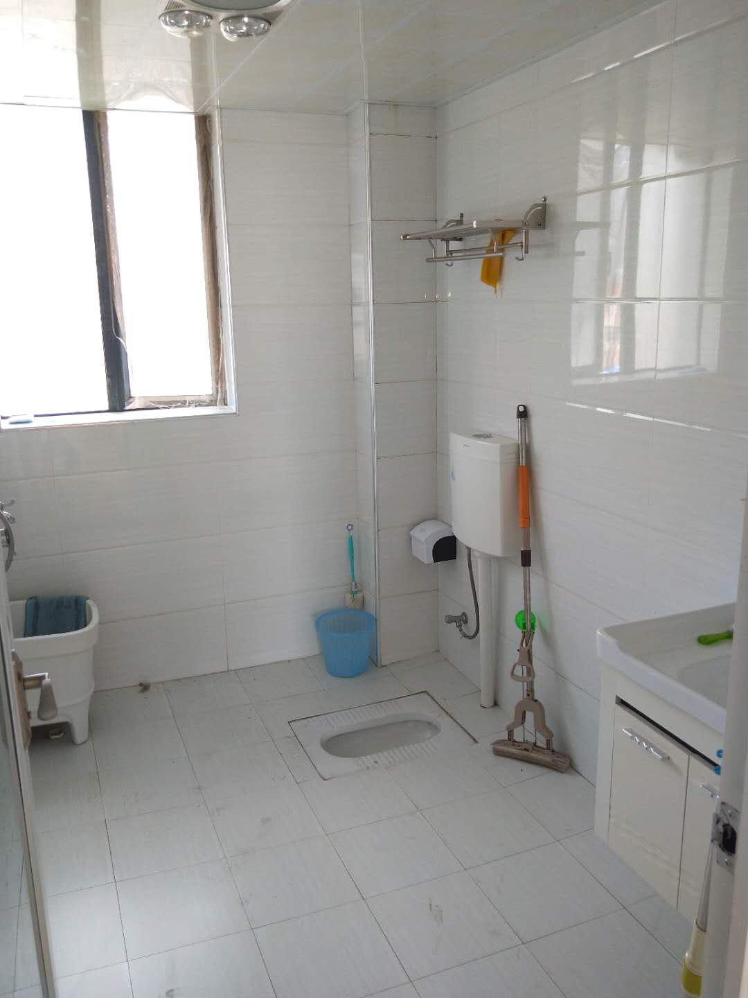 仙桃城区精装修单价不到5千的电梯房哪里找？联系我， 此一套哦！