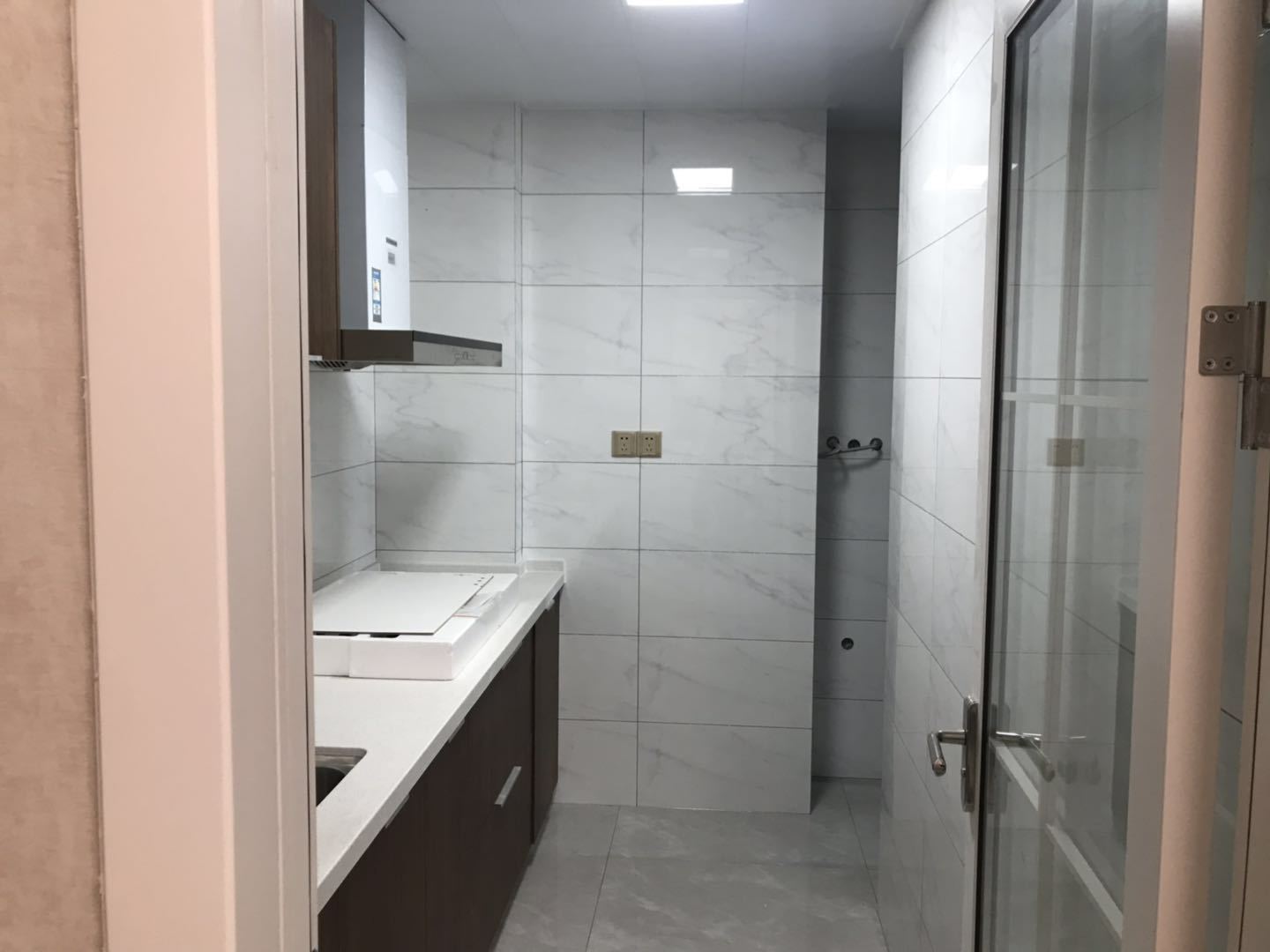 城南清华园附近天瑞公馆电梯精装修五证齐全准现房直接入住