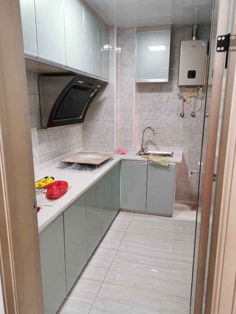 环境优雅，全新装修，适合居家和陪读