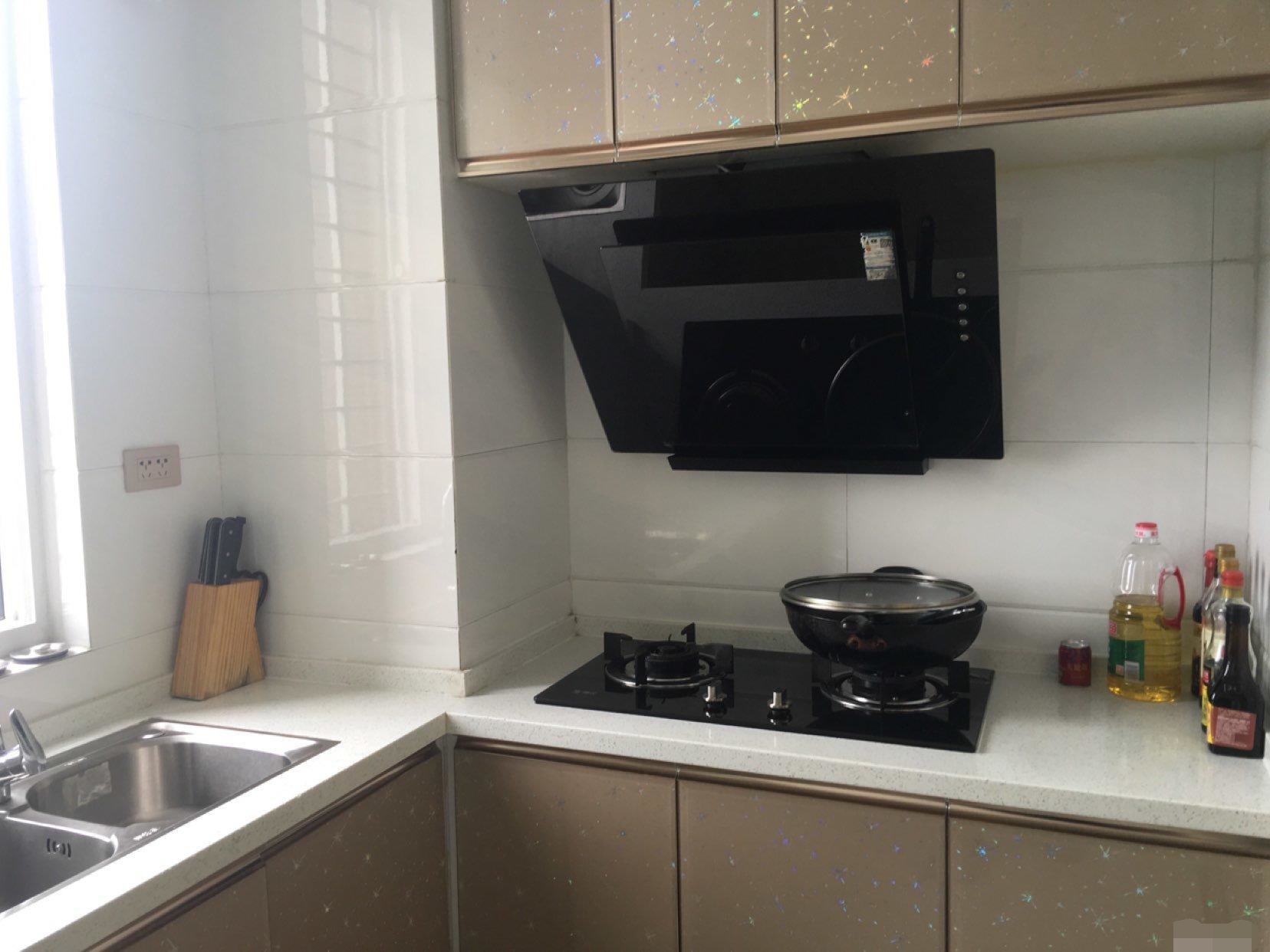 新出全新装修三房和合国际城好楼层两证齐全可按揭