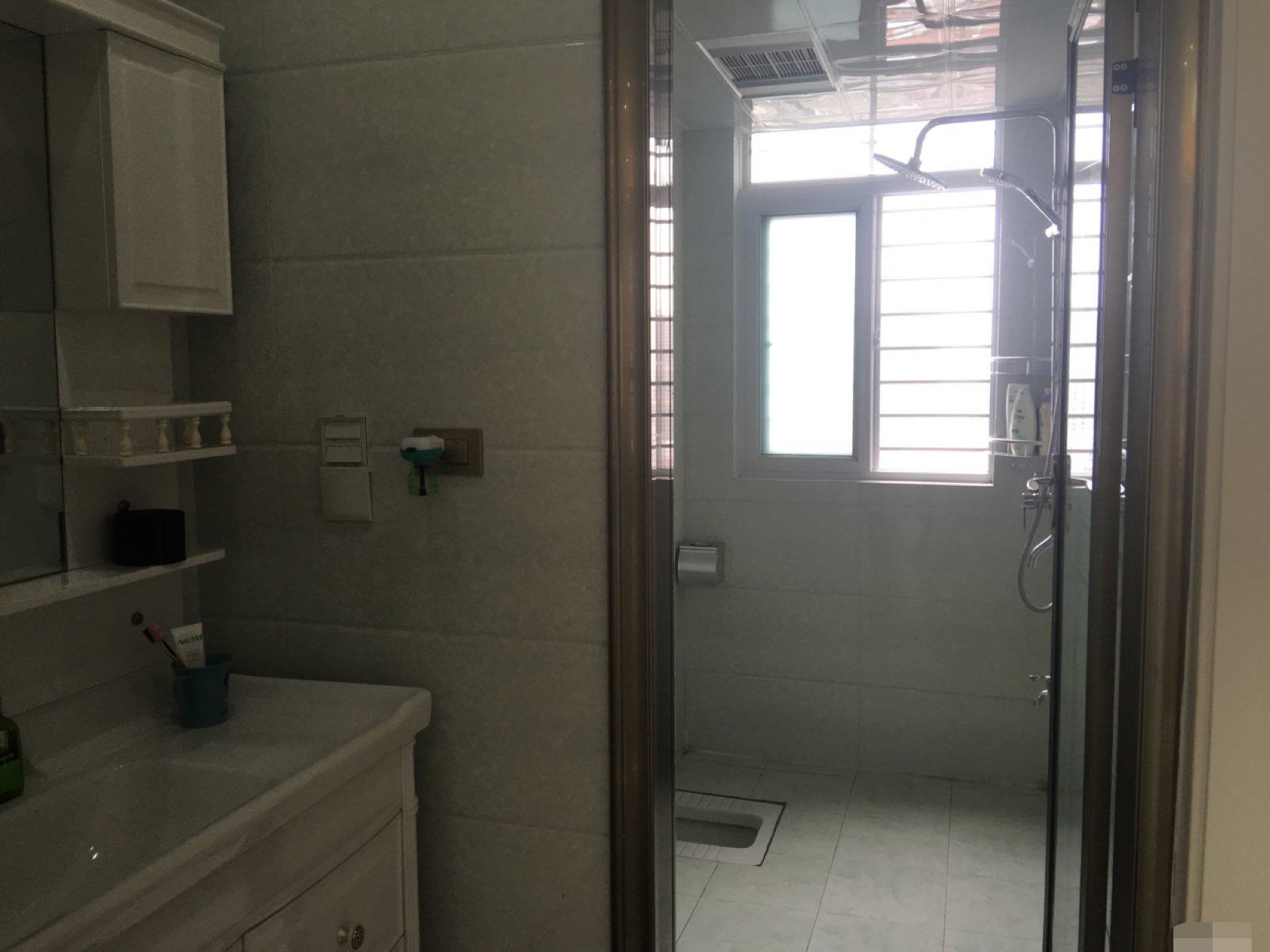 新出全新装修三房和合国际城好楼层两证齐全可按揭