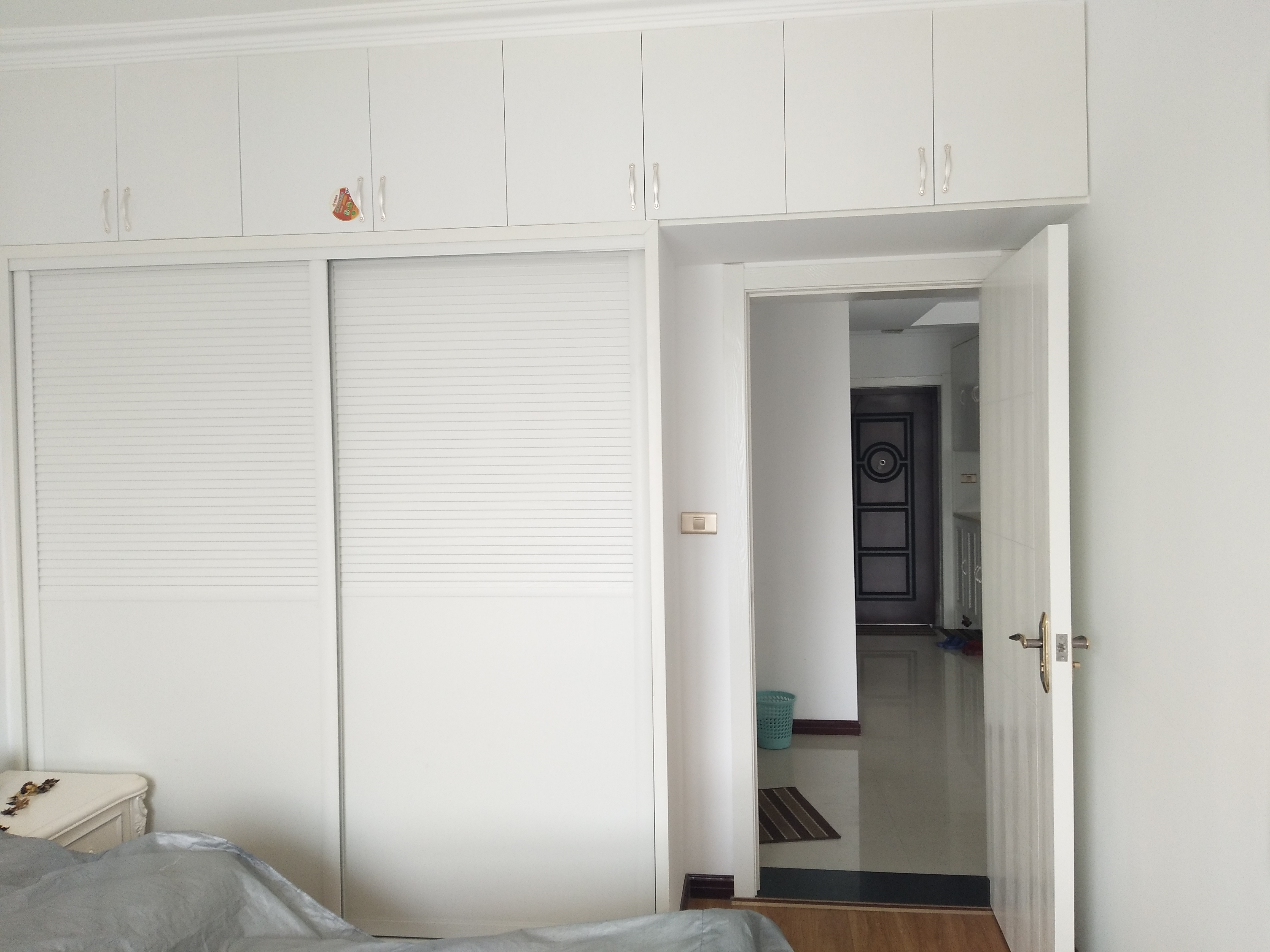 新街精装两房未住好楼层价格美丽