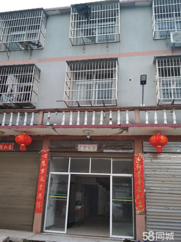 彭场文化路一间三层菜市场门票房出售