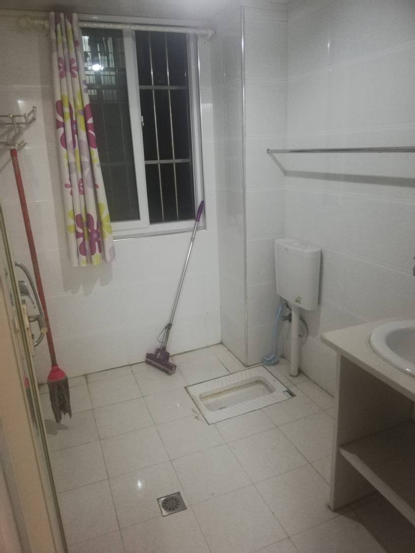 翰林公馆精装厅室房二号楼一单元303