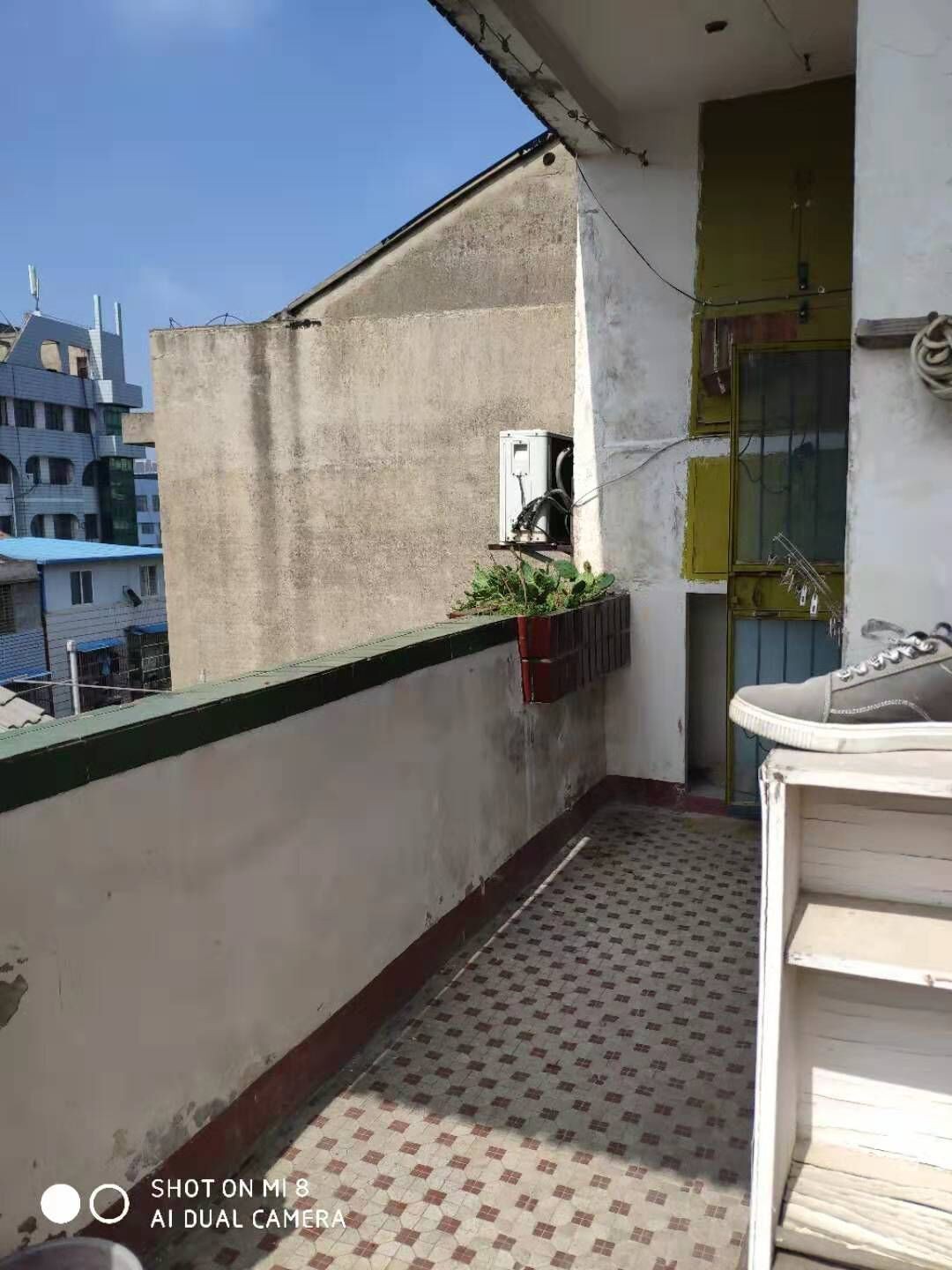 二中对面房屋出租（龙华山财所宿舍内，老二中）