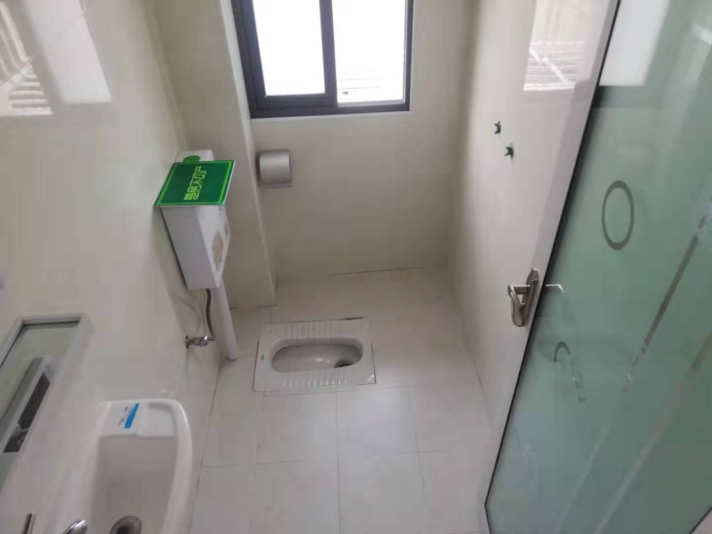 一中对面 房阳光小院出租