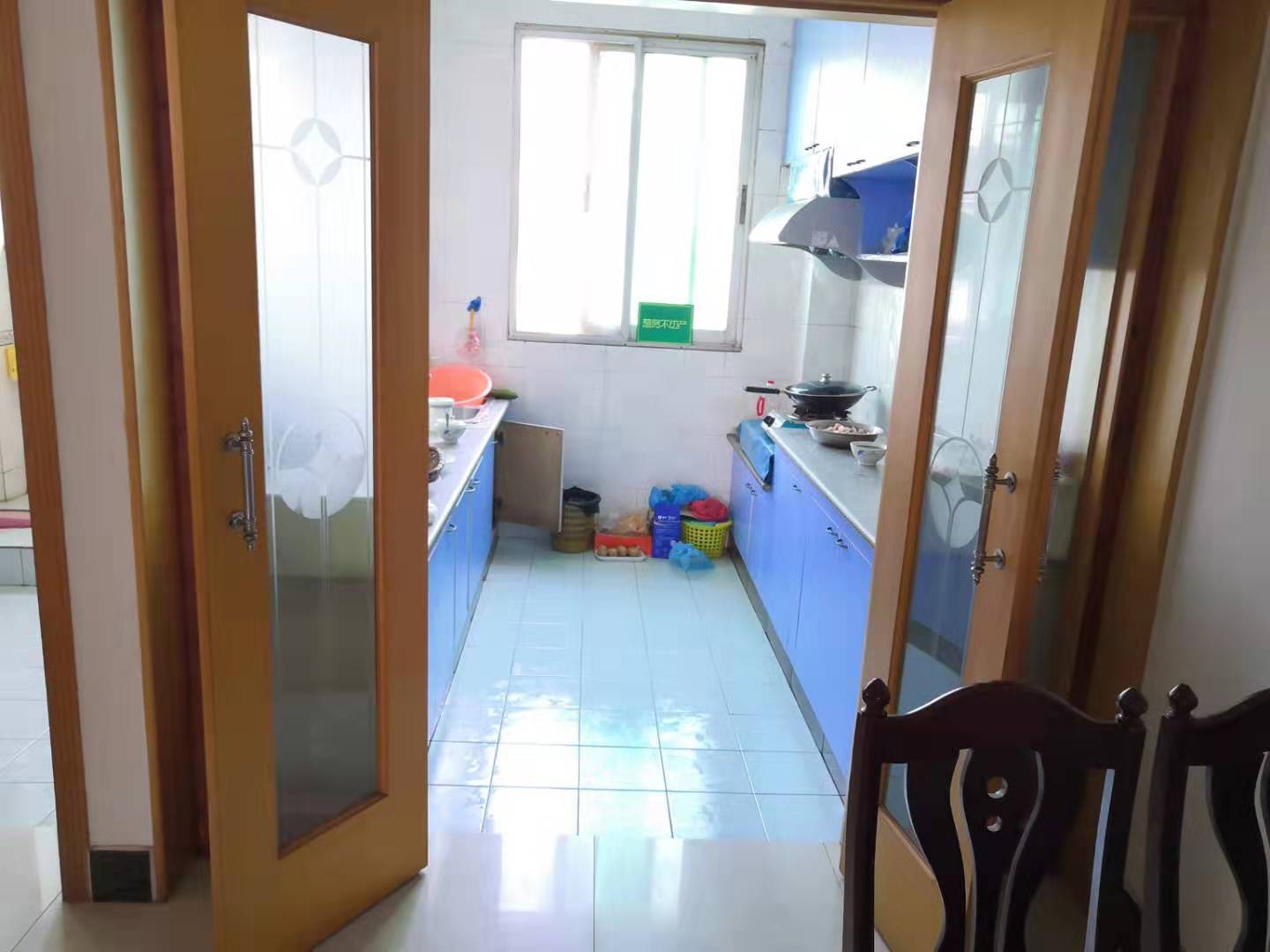 仙桃 德政园精装修南北通透3室2厅诚心出售