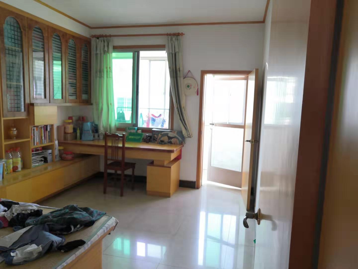 仙桃 德政园精装修南北通透3室2厅诚心出售