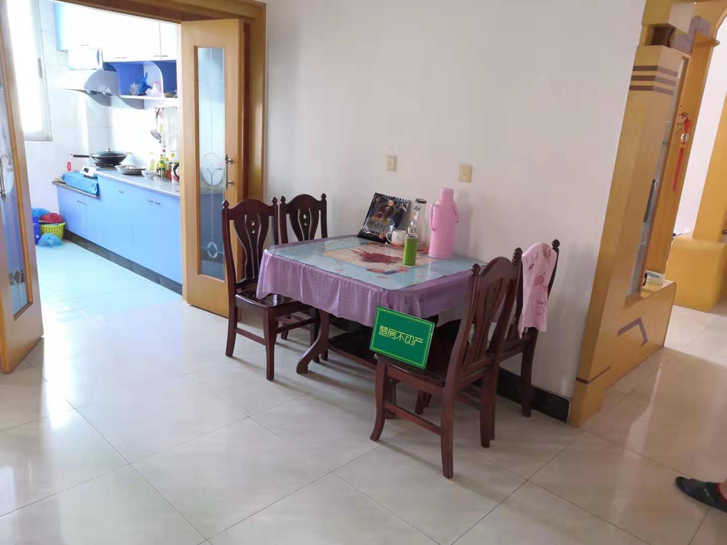 仙桃 德政园精装修南北通透3室2厅诚心出售