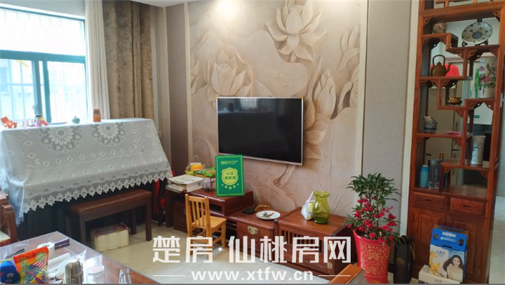 家电齐全！ 单价4****元/㎡装修二手好房推荐