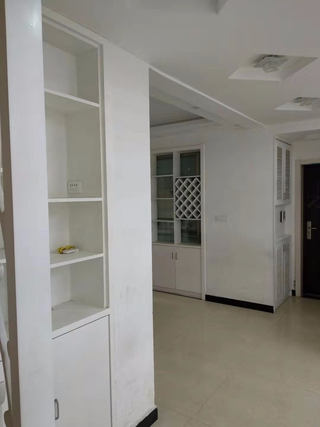 满庭春-三室两厅两卫