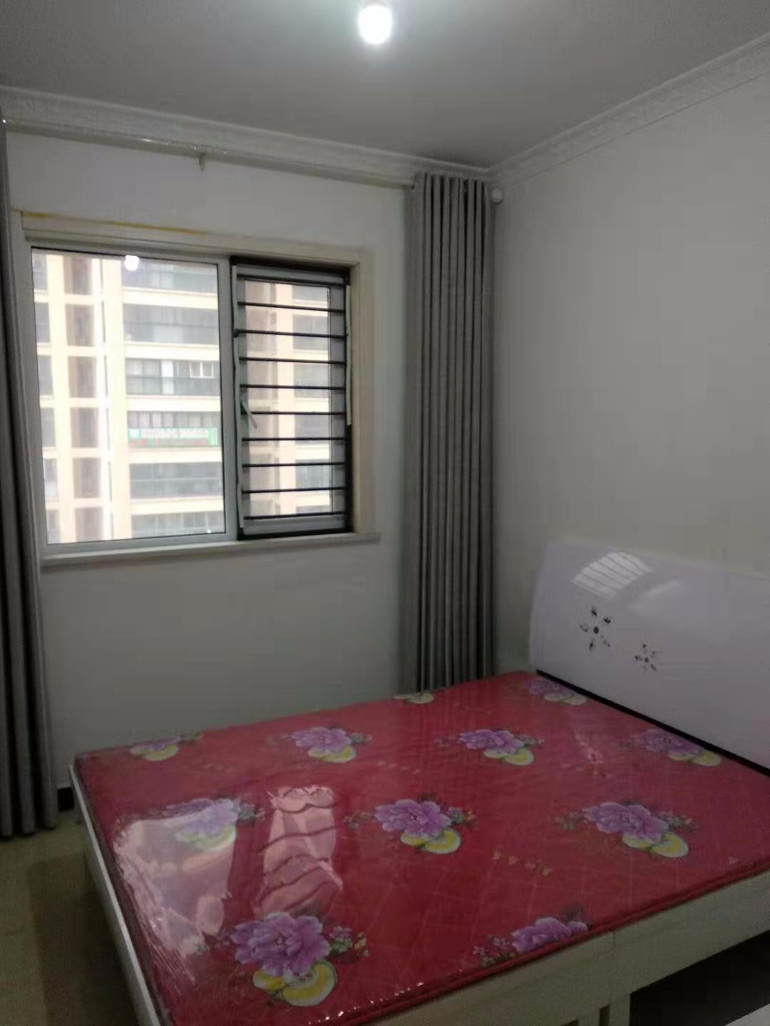 满庭春-三室两厅两卫