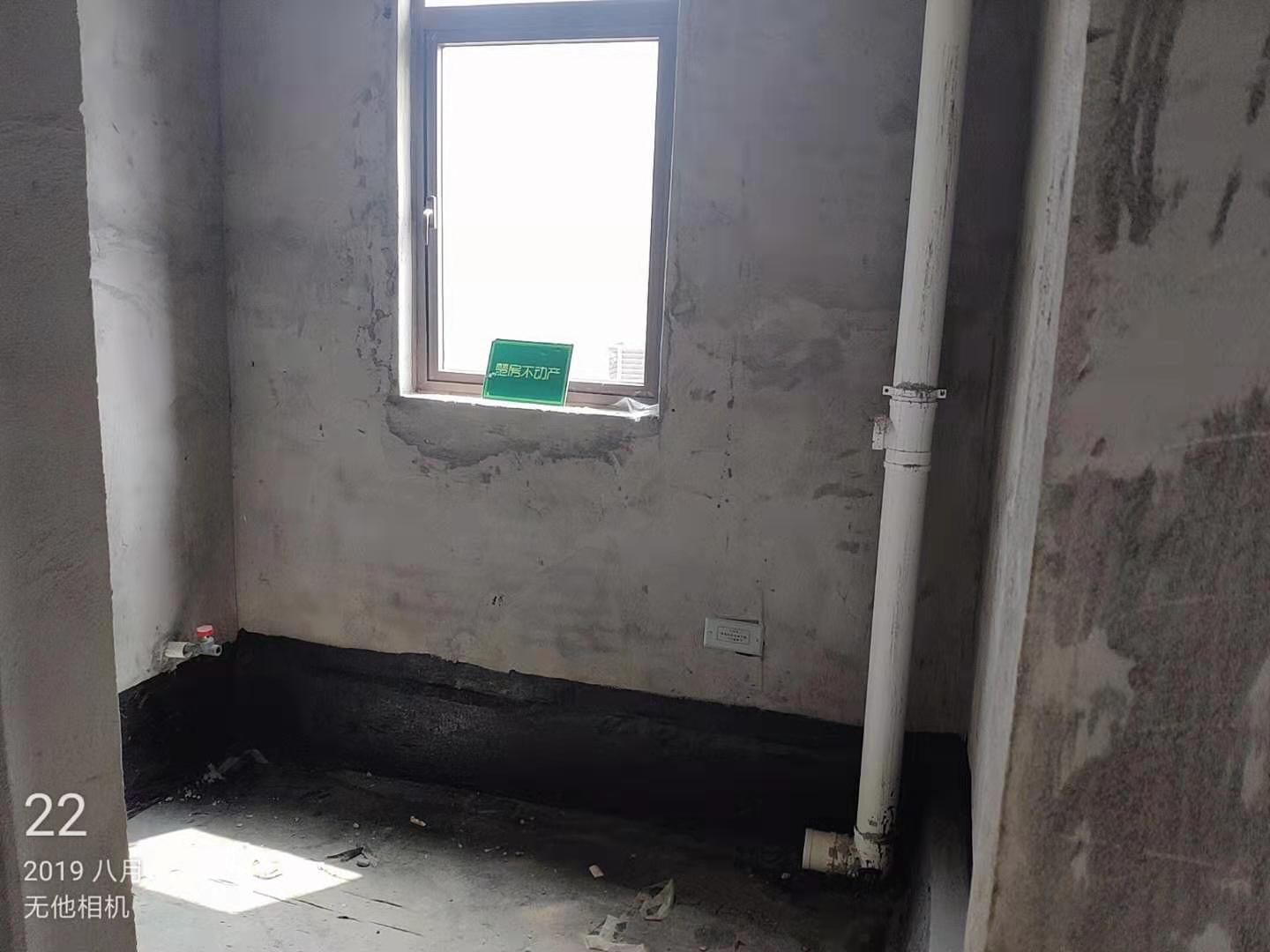 城西绿地华庭香格里拉花园洋房南北通透送大露台诚意出售