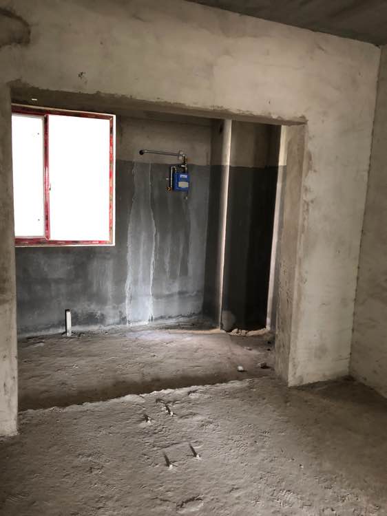 锦江国际120平毛坯37万