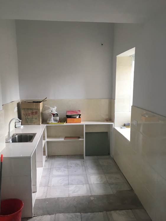 新生街 新生街菜场旁