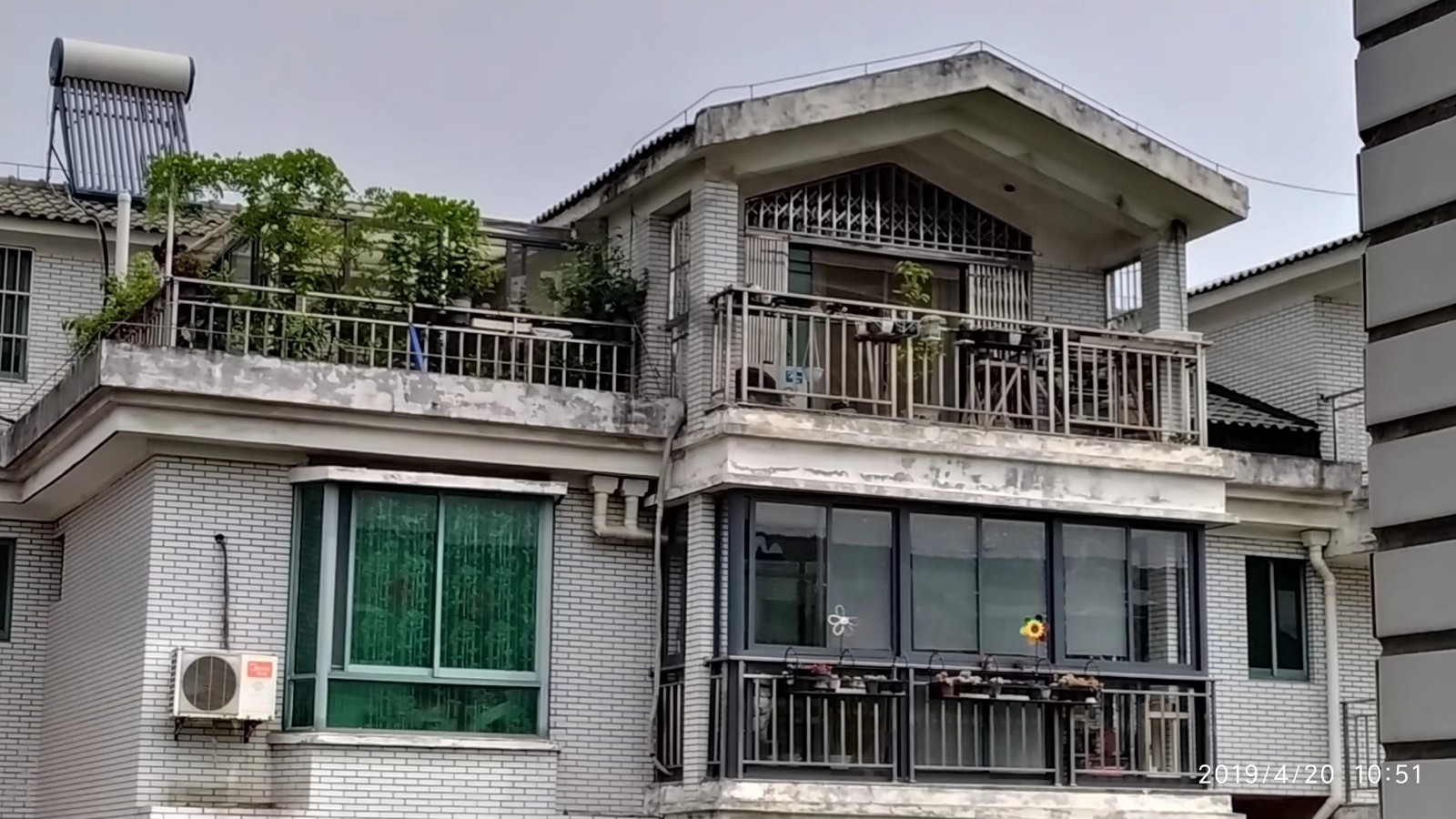 青青家园复式楼送15平阳光房