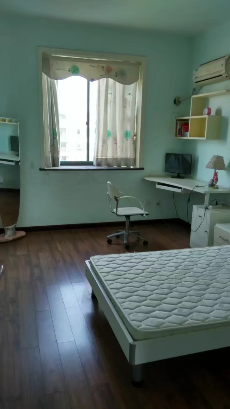 青青家园复式楼送15平阳光房