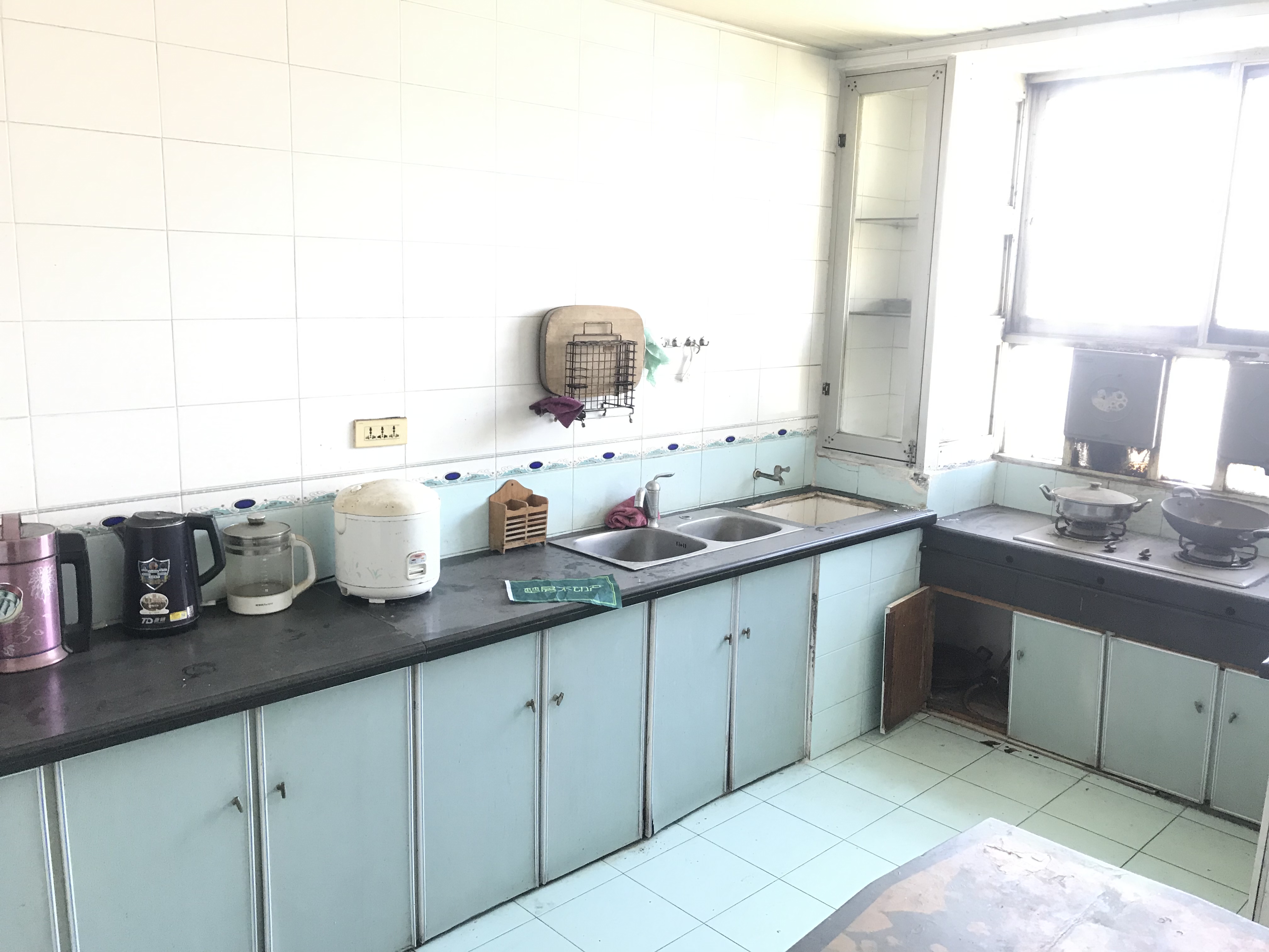 新八中旁，优价，实惠，宜居好房，拎包即住