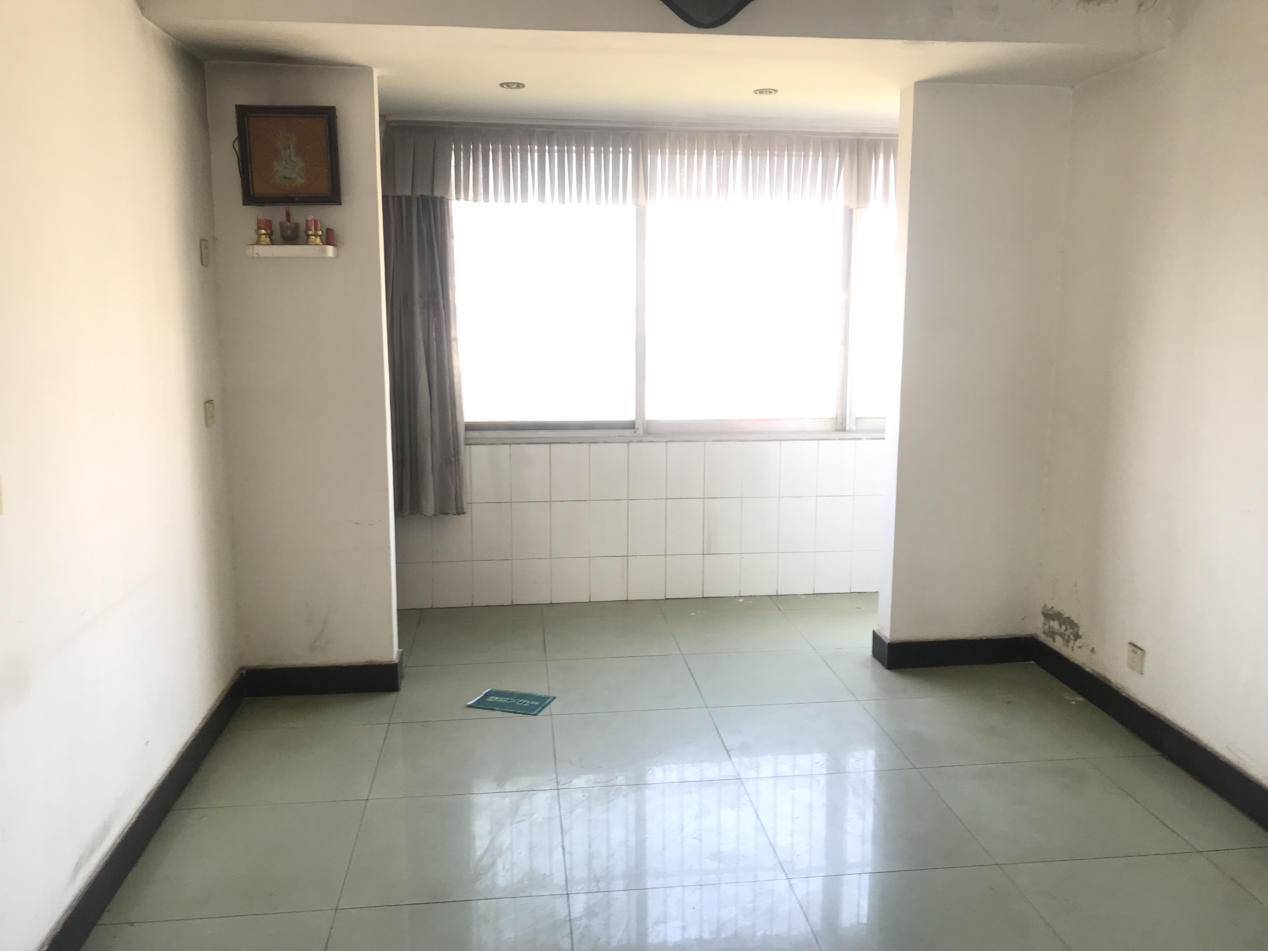 新八中旁，优价，实惠，宜居好房，拎包即住