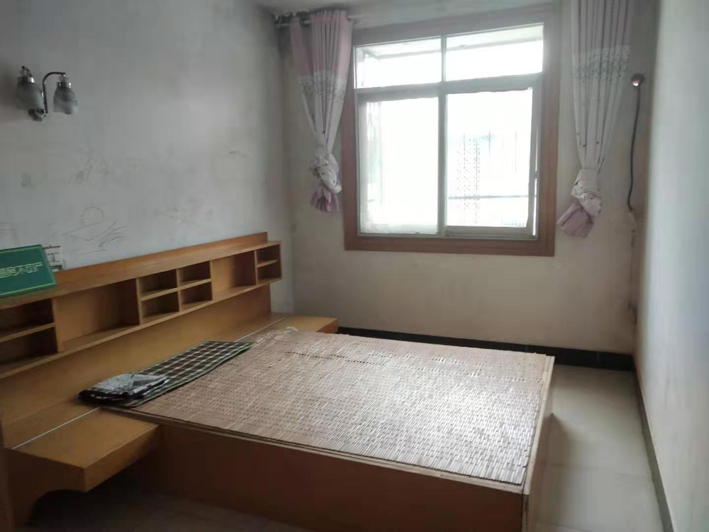 永乐小区周边配套齐全采光很好