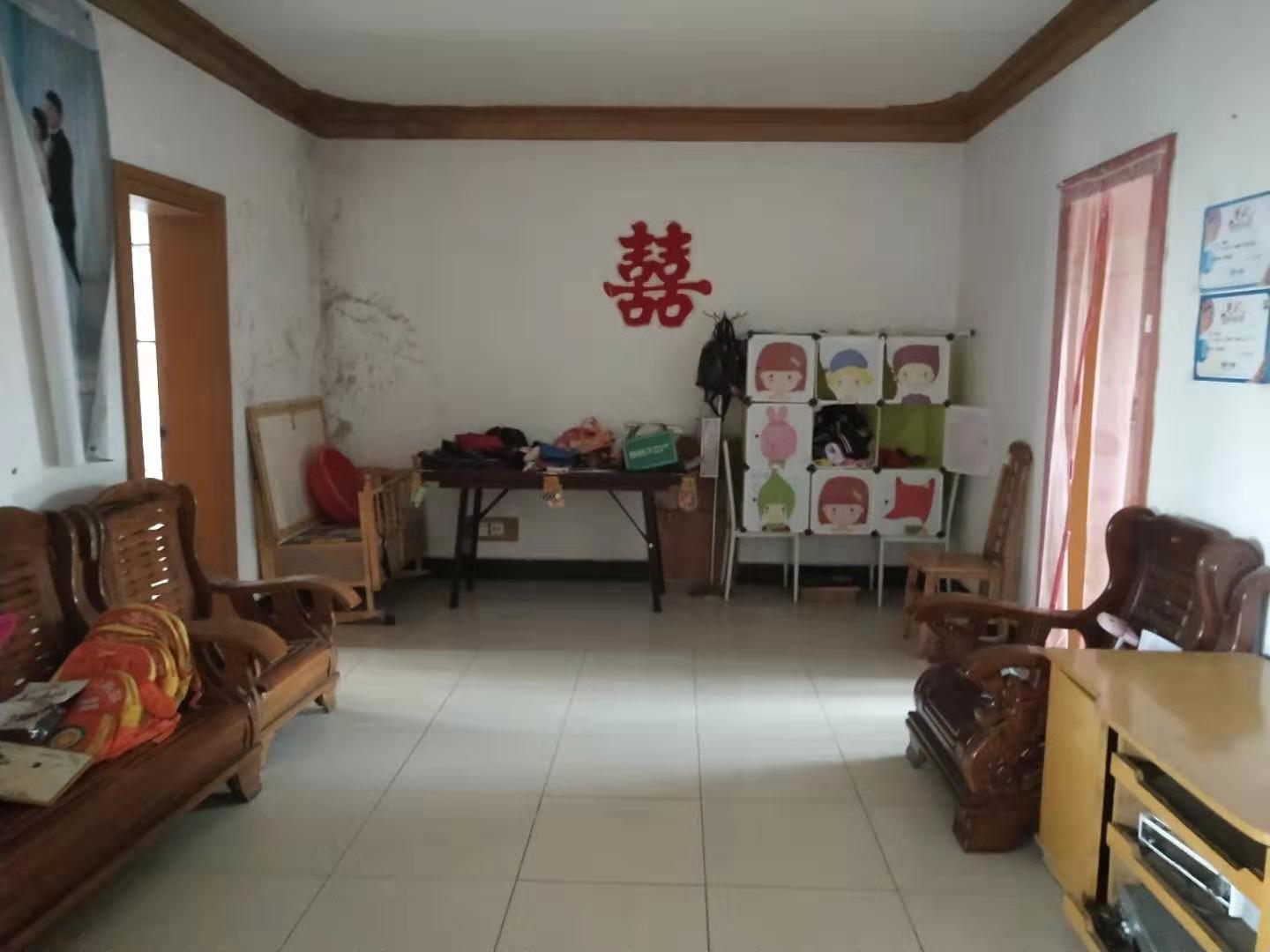 永乐小区  周边配套齐全  采光很好