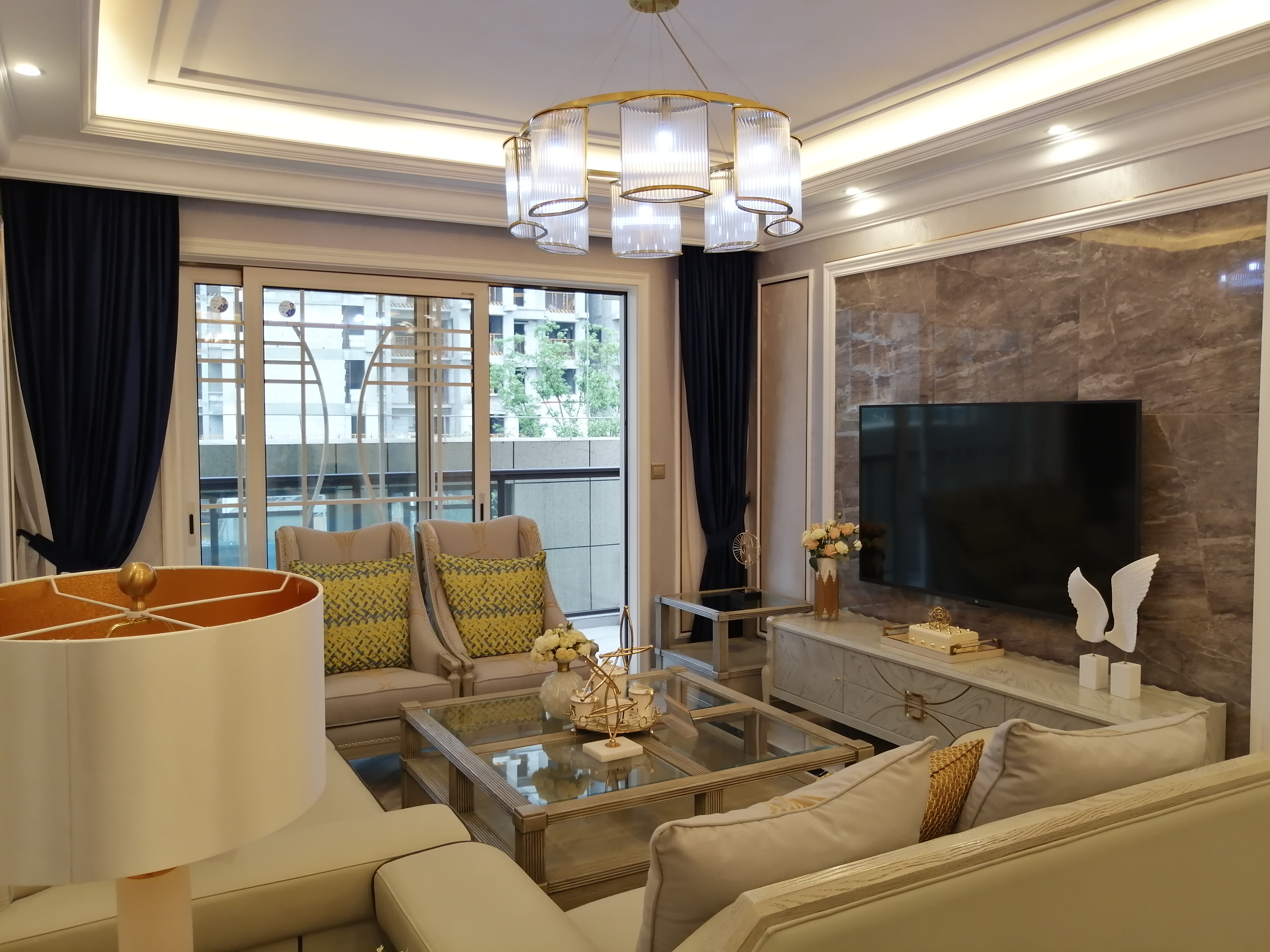 城南 三成首付 单价5400 御台公馆对面 御湖世家 你值得拥有！ 零中介费！！！