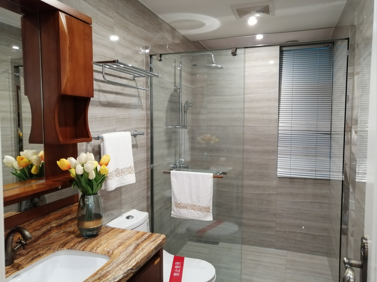 城南三成 付单价5400御台公馆对面御湖世家你值得拥有！零中介费！！！