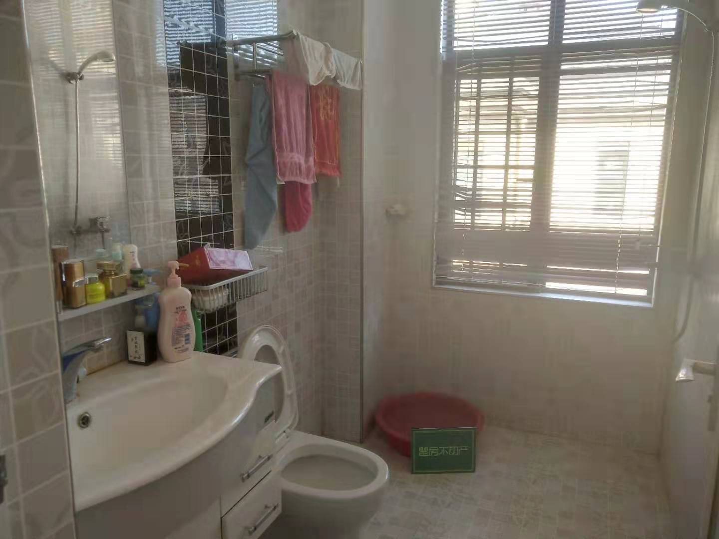 城西仙桃二小绿地华庭精装修南北通透复式楼诚心出售