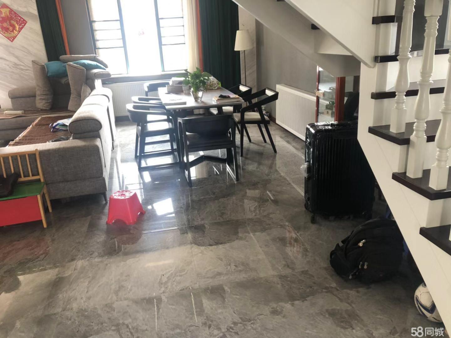 德政金园豪装大面积房，业主急售，288平大复式，拎包入住