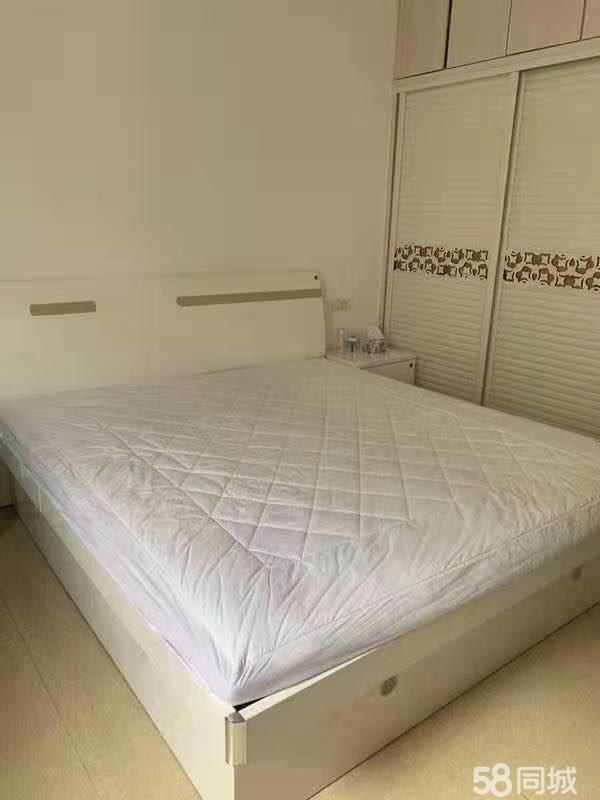 沔中、三友附近精装房，业主因工作变动诚心出售，证满五年，拎包入住